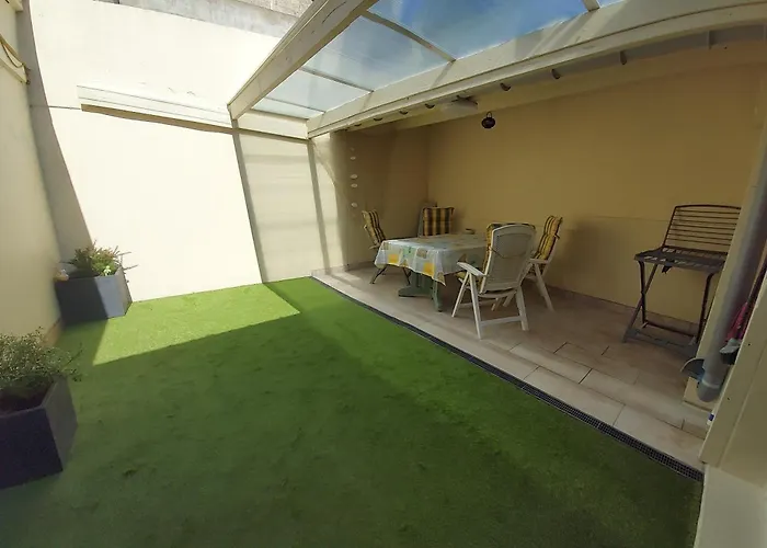 Terracotta Mers-les-Bains